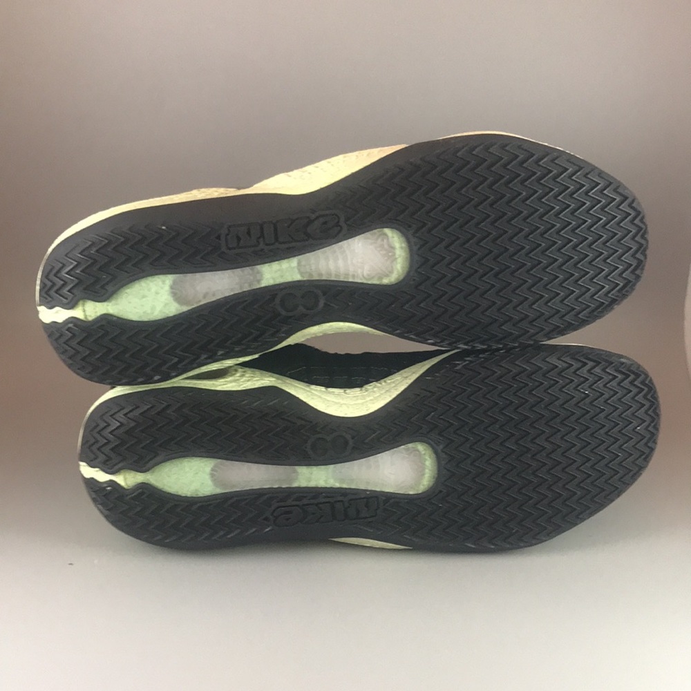 Nike Cosmic Unity ‘Green Glow’ - Picture 6 of 10